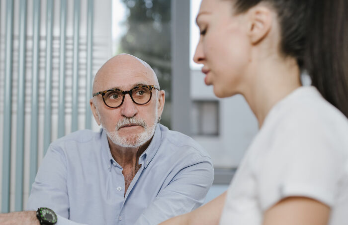 &ldquo;Never Again&rdquo;: 42 People Discuss Whether Or Not They Regret Their Age-Gap Relationships