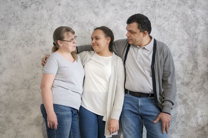 &ldquo;Never Again&rdquo;: 42 People Discuss Whether Or Not They Regret Their Age-Gap Relationships