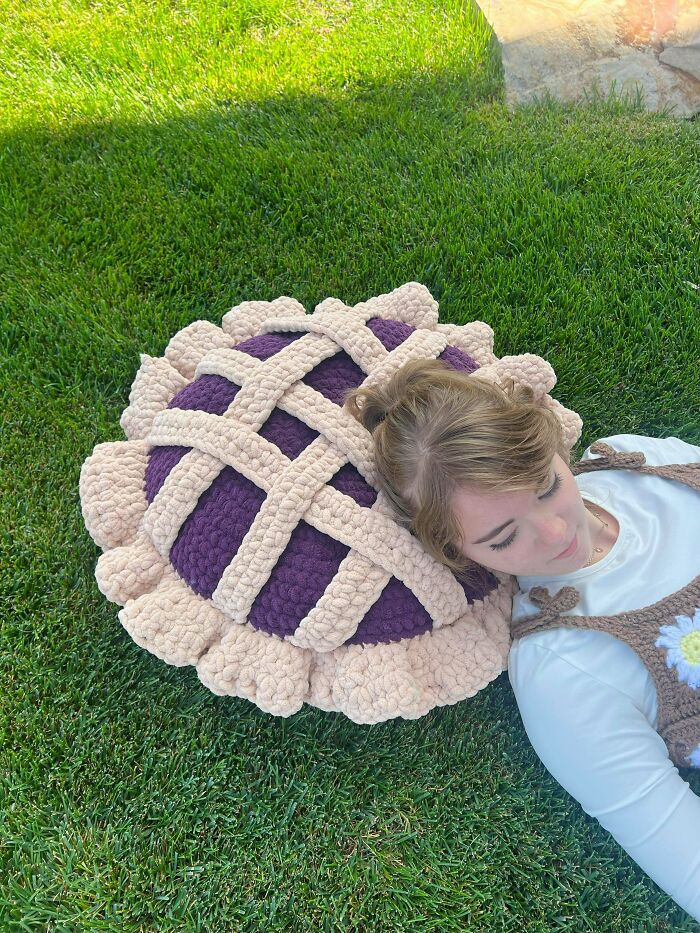 81 Crochet Fans Show Off Their Most Useful DIY Creations 81 Crochet Fans Show Off Their Most Useful DIY Creations