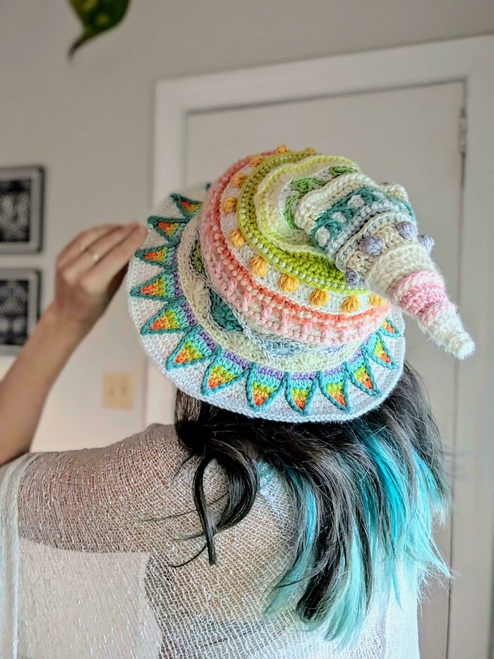 81 Crochet Fans Show Off Their Most Useful DIY Creations 81 Crochet Fans Show Off Their Most Useful DIY Creations