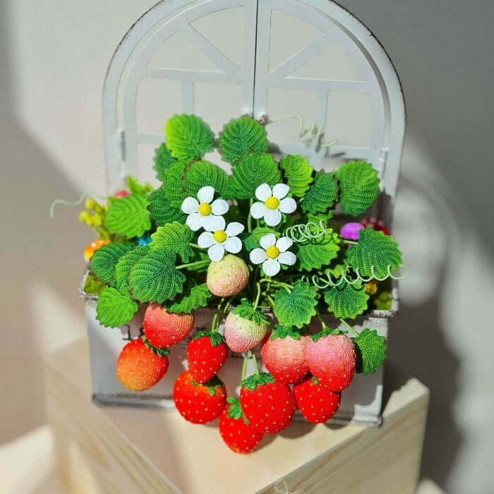 81 Crochet Fans Show Off Their Most Useful DIY Creations 81 Crochet Fans Show Off Their Most Useful DIY Creations