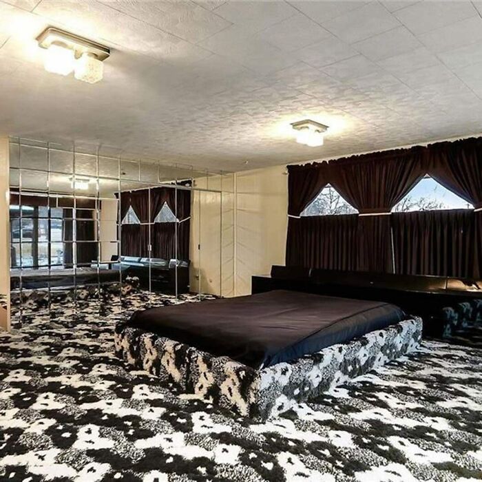 82 Unhinged Real Estate Listings That Were More Of A Warning Than An Invitation 82 Unhinged Real Estate Listings That Were More Of A Warning Than An Invitation