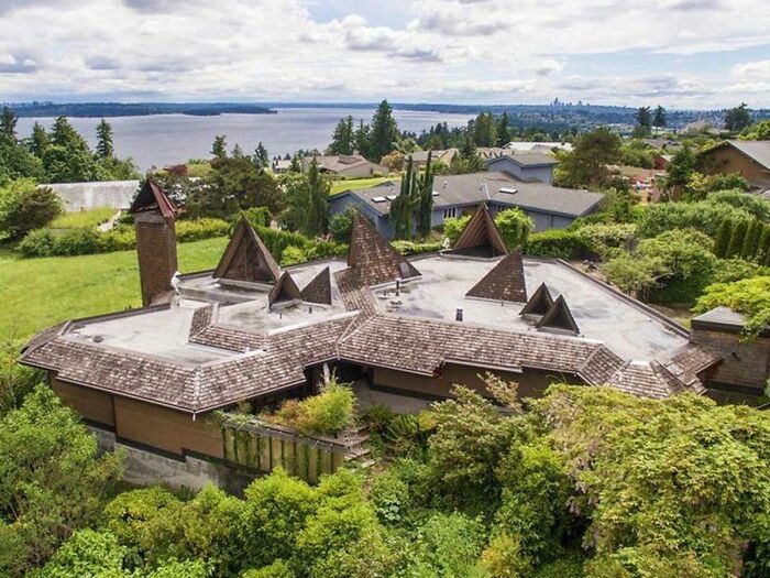 82 Unhinged Real Estate Listings That Were More Of A Warning Than An Invitation 82 Unhinged Real Estate Listings That Were More Of A Warning Than An Invitation