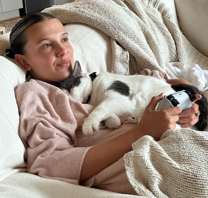 Millie Bobby Brown’s Lie Detector Test Takes Controversial Turn After She’s Asked About Eating Her Animals Millie Bobby Brown’s Lie Detector Test Takes Controversial Turn After She’s Asked About Eating Her Animals