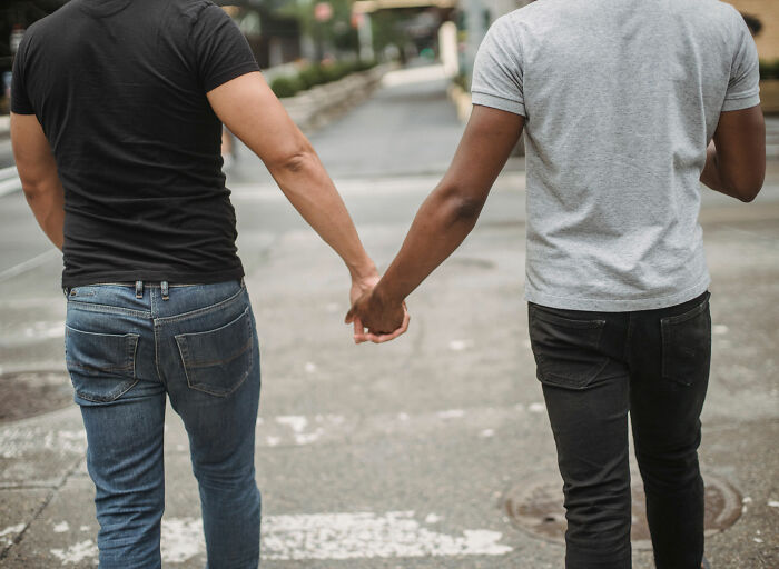 Gay Couple’s Surrogacy Journey Turns Into Ugly Feud After They Sue Woman Who Carried Their Son Gay Couple’s Surrogacy Journey Turns Into Ugly Feud After They Sue Woman Who Carried Their Son