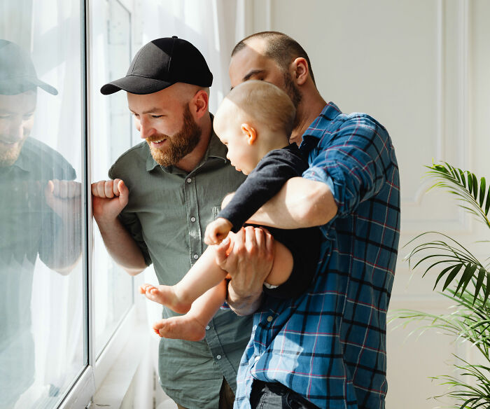 Gay Couple’s Surrogacy Journey Turns Into Ugly Feud After They Sue Woman Who Carried Their Son Gay Couple’s Surrogacy Journey Turns Into Ugly Feud After They Sue Woman Who Carried Their Son