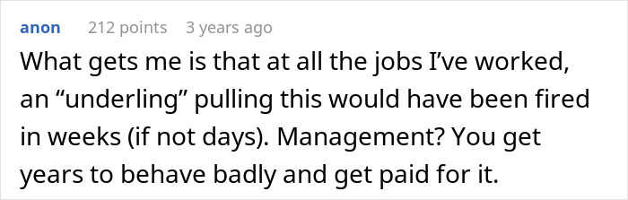 IT Worker Takes Down Buffoon Accountant With Clever Plan, Says “Network’s Down” Right Back At Her IT Worker Takes Down Buffoon Accountant With Clever Plan, Says “Network’s Down” Right Back At Her