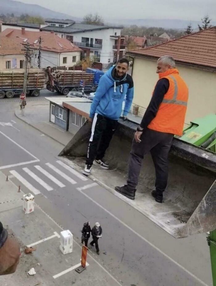 78 Real Life Optical Illusion That Will Leave Your Brain Shaken, Not Stirred 78 Real Life Optical Illusion That Will Leave Your Brain Shaken, Not Stirred