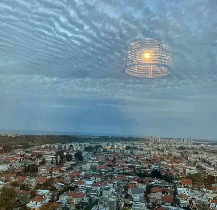 78 Real Life Optical Illusion That Will Leave Your Brain Shaken, Not Stirred 78 Real Life Optical Illusion That Will Leave Your Brain Shaken, Not Stirred