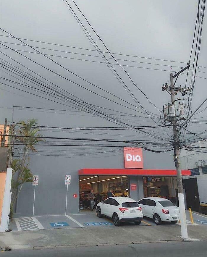 78 Real Life Optical Illusion That Will Leave Your Brain Shaken, Not Stirred 78 Real Life Optical Illusion That Will Leave Your Brain Shaken, Not Stirred