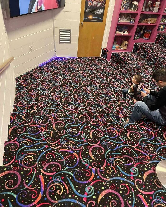 78 Real Life Optical Illusion That Will Leave Your Brain Shaken, Not Stirred 78 Real Life Optical Illusion That Will Leave Your Brain Shaken, Not Stirred
