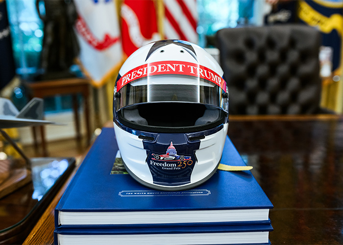 Trump Beams After He’s Gifted “Special Helmet,” But The Mockery Is Instantaneous And Hilarious Trump Beams After He’s Gifted “Special Helmet,” But The Mockery Is Instantaneous And Hilarious