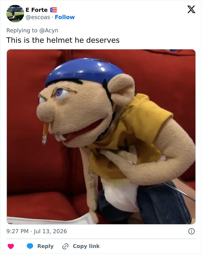 Trump Beams After He’s Gifted “Special Helmet,” But The Mockery Is Instantaneous And Hilarious Trump Beams After He’s Gifted “Special Helmet,” But The Mockery Is Instantaneous And Hilarious