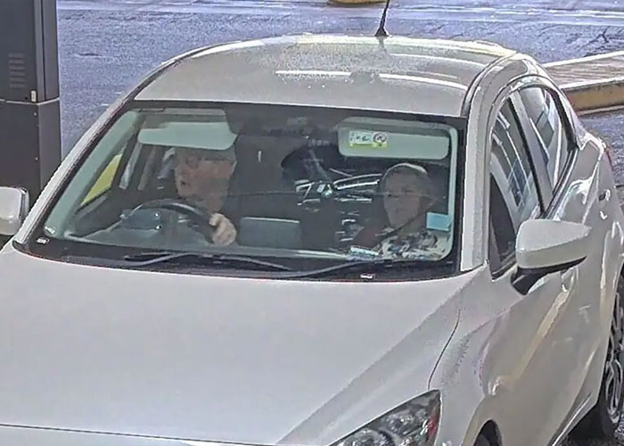 Elderly Couple Leaves Heartbreaking Message For Daughter Before Escaping Care Home