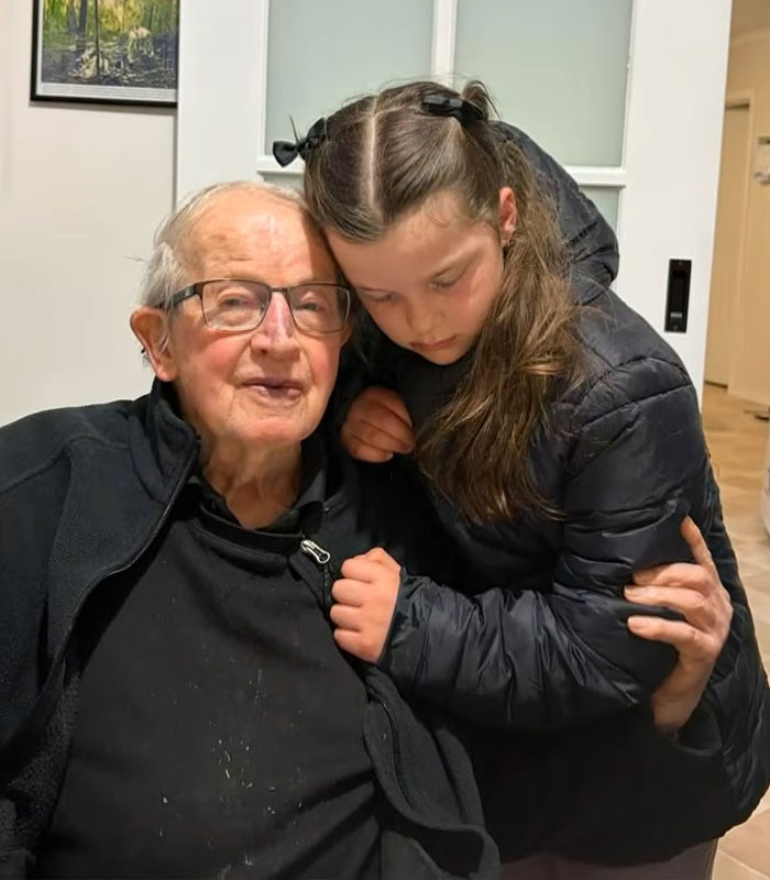 Elderly Couple Leaves Heartbreaking Message For Daughter Before Escaping Care Home