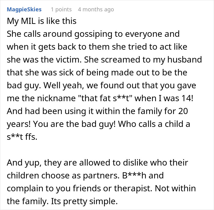 Son Finally Spills The Tea On His Gossiping Mom, Her Horrible Comments Make Everyone Gasp Son Finally Spills The Tea On His Gossiping Mom, Her Horrible Comments Make Everyone Gasp