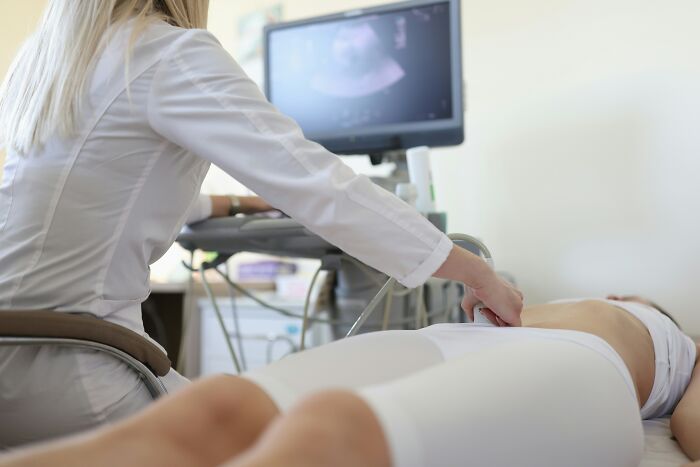 “Young Girls Get This As A Punishment”: 74 Women Share Their Worst Experiences At The Gynecologist “Young Girls Get This As A Punishment”: 74 Women Share Their Worst Experiences At The Gynecologist
