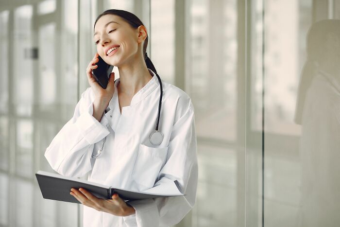 “Young Girls Get This As A Punishment”: 74 Women Share Their Worst Experiences At The Gynecologist “Young Girls Get This As A Punishment”: 74 Women Share Their Worst Experiences At The Gynecologist