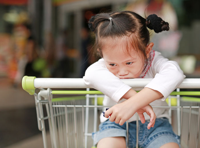Entitled Mom Tries To Take Special Cart Away From Shopper With Disabled Kid As Her Child Is Sleepy Entitled Mom Tries To Take Special Cart Away From Shopper With Disabled Kid As Her Child Is Sleepy