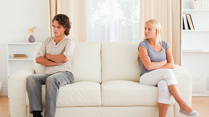 Guy Wants Marriage At Home And Single-Guy Trips To Thailand With Pals, Wife Says He Can&rsquo;t Have Both