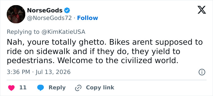 Cyclist Karen Tries To Shame Man Just For Walking His Dogs On The Sidewalk, But It Epically Backfires Cyclist Karen Tries To Shame Man Just For Walking His Dogs On The Sidewalk, But It Epically Backfires
