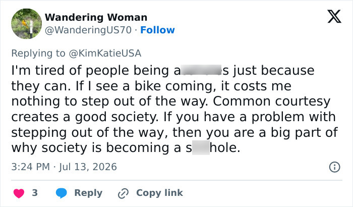 Cyclist Karen Tries To Shame Man Just For Walking His Dogs On The Sidewalk, But It Epically Backfires Cyclist Karen Tries To Shame Man Just For Walking His Dogs On The Sidewalk, But It Epically Backfires