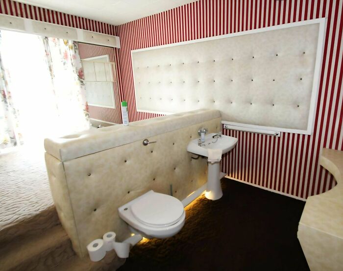 78 Home Decor Fails That May Leave You Cracking Up From Sheer Befuddlement (New Pics)