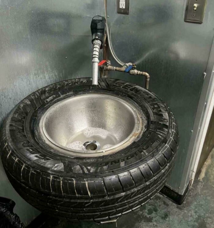 78 Home Decor Fails That May Leave You Cracking Up From Sheer Befuddlement (New Pics)