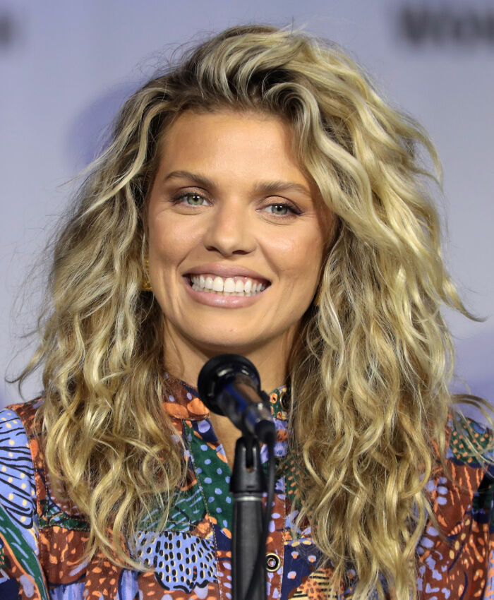 AnnaLynne McCord: Bio And Career Highlights
