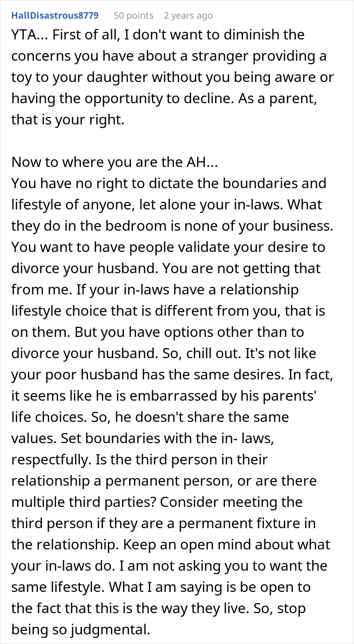 Woman Blows Up At Husband For Hiding A Secret About His Parents Until Their Kids Found Out First Woman Blows Up At Husband For Hiding A Secret About His Parents Until Their Kids Found Out First