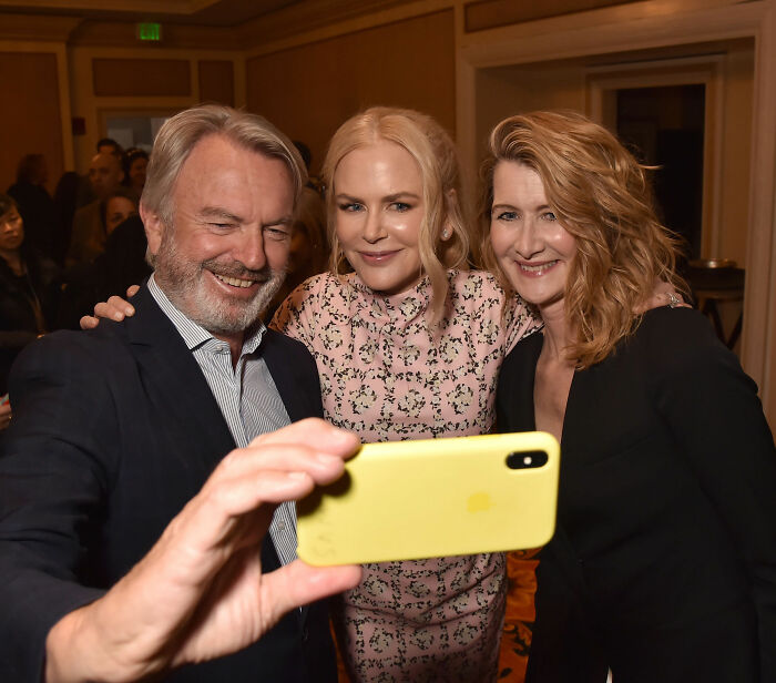 “Narcissistic” Sam Neill Tribute Shared By Former Co-Star Alec Baldwin Sends Fans Into A Raging Fit “Narcissistic” Sam Neill Tribute Shared By Former Co-Star Alec Baldwin Sends Fans Into A Raging Fit