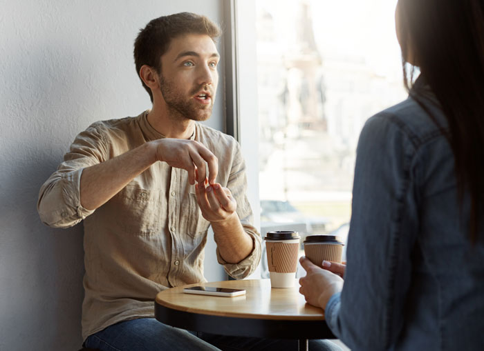 Woman Is Uncomfortable With Boyfriend’s Female Best Friend, Finds Out They’re Much More Than That Woman Is Uncomfortable With Boyfriend’s Female Best Friend, Finds Out They’re Much More Than That