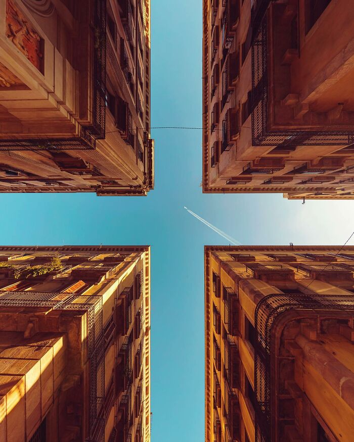 This Photographer Turns 71 Must-See Architectural Locations Into Perfectly Composed Images This Photographer Turns 71 Must-See Architectural Locations Into Perfectly Composed Images