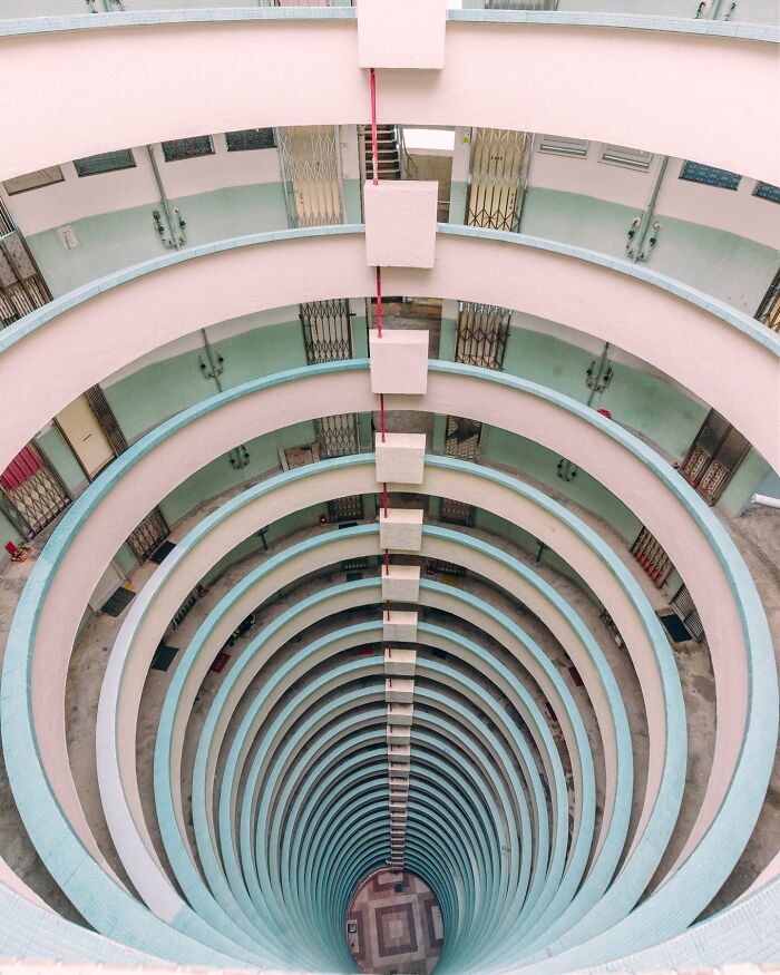 This Photographer Turns 71 Must-See Architectural Locations Into Perfectly Composed Images This Photographer Turns 71 Must-See Architectural Locations Into Perfectly Composed Images