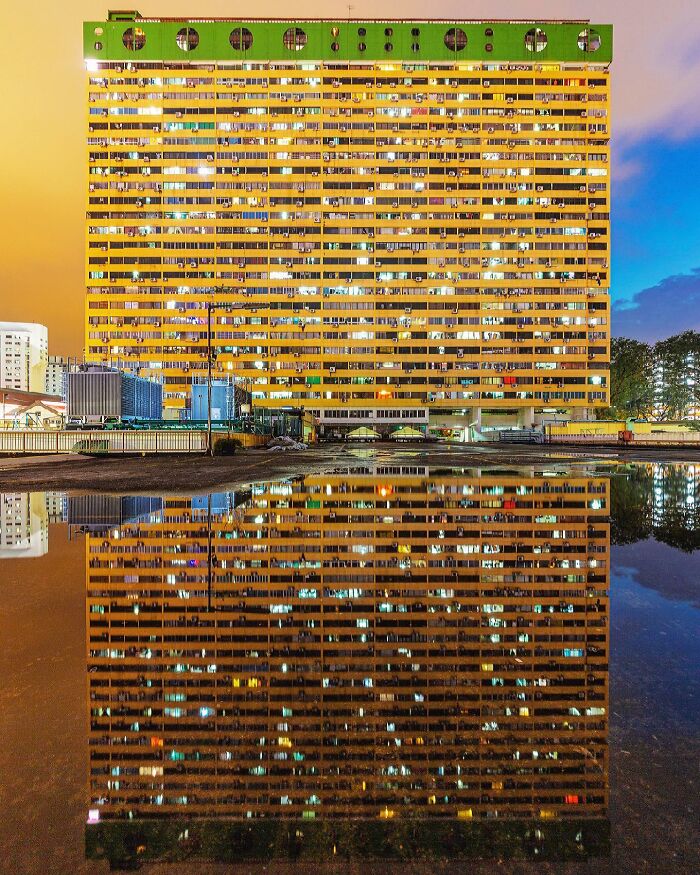 This Photographer Turns 71 Must-See Architectural Locations Into Perfectly Composed Images This Photographer Turns 71 Must-See Architectural Locations Into Perfectly Composed Images