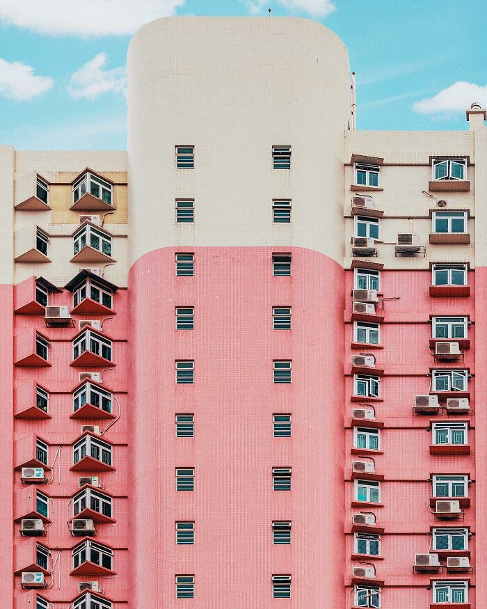 This Photographer Turns 71 Must-See Architectural Locations Into Perfectly Composed Images This Photographer Turns 71 Must-See Architectural Locations Into Perfectly Composed Images