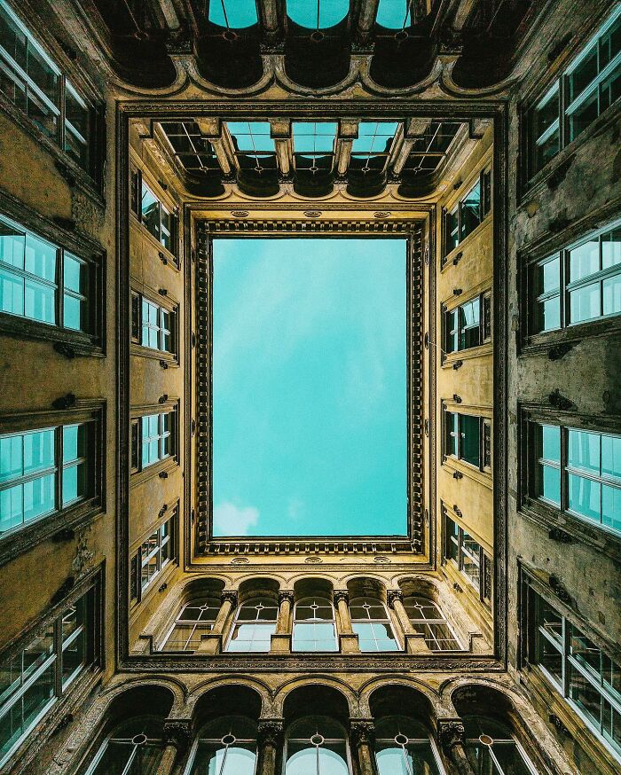This Photographer Turns 71 Must-See Architectural Locations Into Perfectly Composed Images This Photographer Turns 71 Must-See Architectural Locations Into Perfectly Composed Images