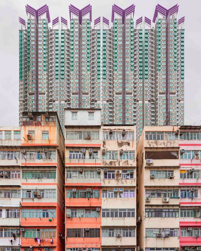 This Photographer Turns 71 Must-See Architectural Locations Into Perfectly Composed Images This Photographer Turns 71 Must-See Architectural Locations Into Perfectly Composed Images