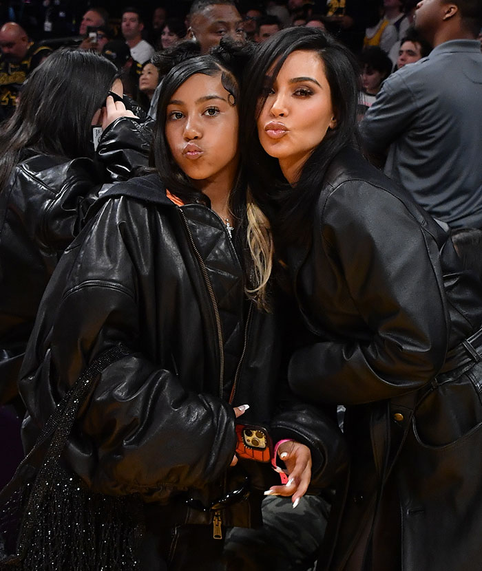 Kim Kardashian Slammed As Doctors Issue Grim Warning Over North West’s Hand Piercings: “Parents Don’t Care” Kim Kardashian Slammed As Doctors Issue Grim Warning Over North West’s Hand Piercings: “Parents Don’t Care”