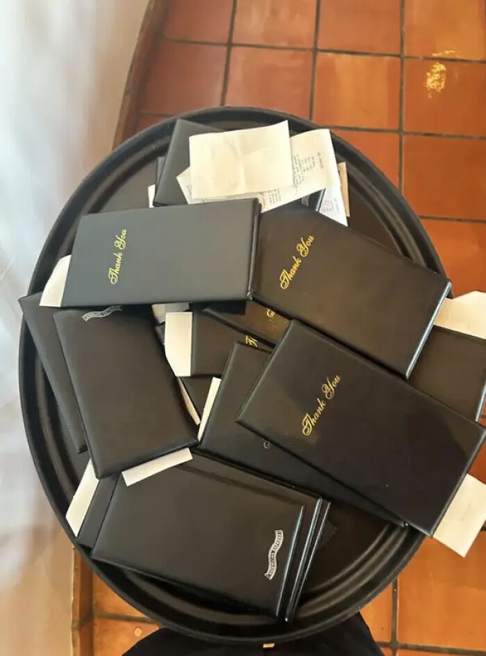 41 Times Service Industry Workers Were Questioning If They Really Need Their Job That Badly 41 Times Service Industry Workers Were Questioning If They Really Need Their Job That Badly