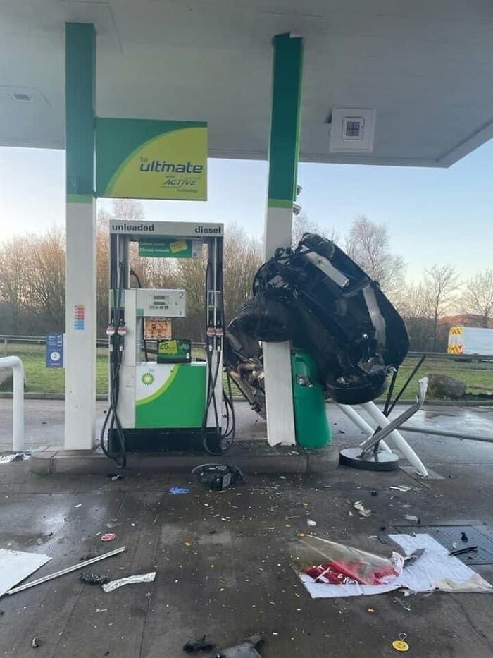 47 People Who Had A Rough Day Behind The Wheel And Made Everyone Ironically Say, “Can’t Park There, Mate” 47 People Who Had A Rough Day Behind The Wheel And Made Everyone Ironically Say, “Can’t Park There, Mate”