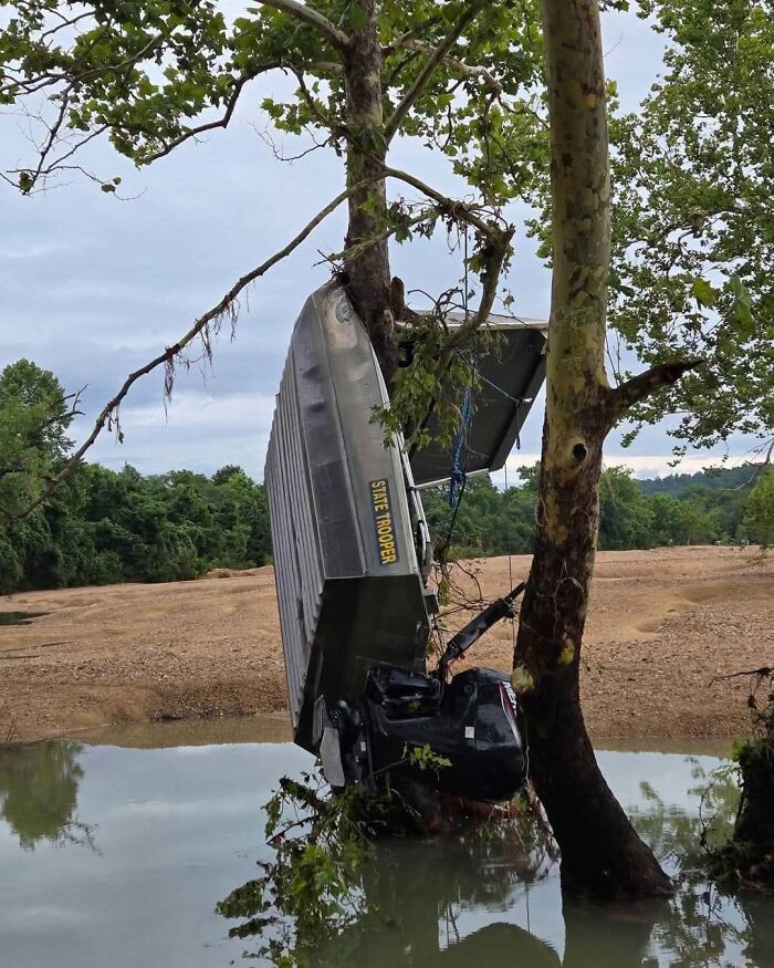 47 People Who Had A Rough Day Behind The Wheel And Made Everyone Ironically Say, “Can’t Park There, Mate” 47 People Who Had A Rough Day Behind The Wheel And Made Everyone Ironically Say, “Can’t Park There, Mate”