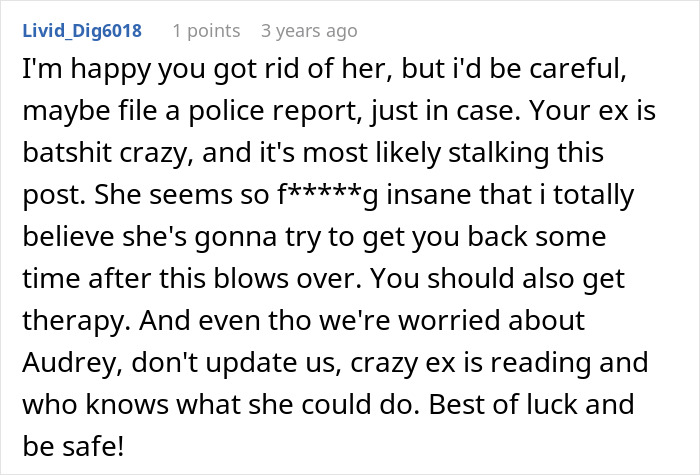 Woman Comes Online To Complain About Her Cheating Ex, But Then He Writes His Own Take On The Same Account Woman Comes Online To Complain About Her Cheating Ex, But Then He Writes His Own Take On The Same Account
