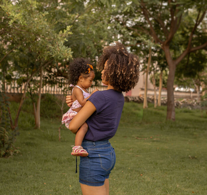 Mom Takes Dad To Court After He Stopped Paying $1,200 In Child Support, It Backfires So Badly It Goes Viral Mom Takes Dad To Court After He Stopped Paying $1,200 In Child Support, It Backfires So Badly It Goes Viral