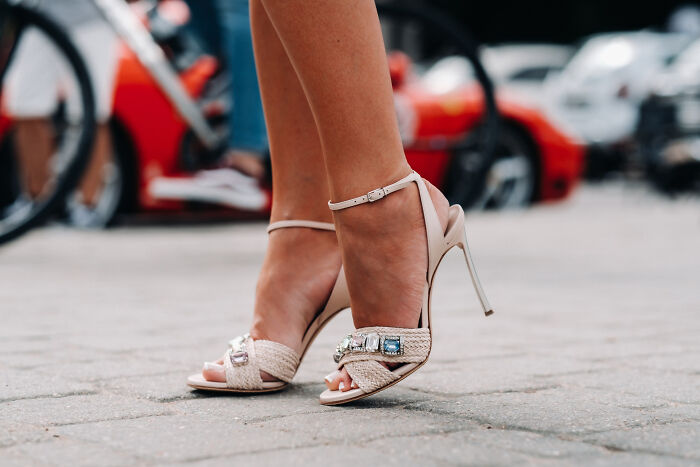31 Products, Trends, And Items That Completely Swapped Audiences, According To People Online