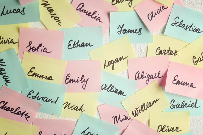 31 Products, Trends, And Items That Completely Swapped Audiences, According To People Online