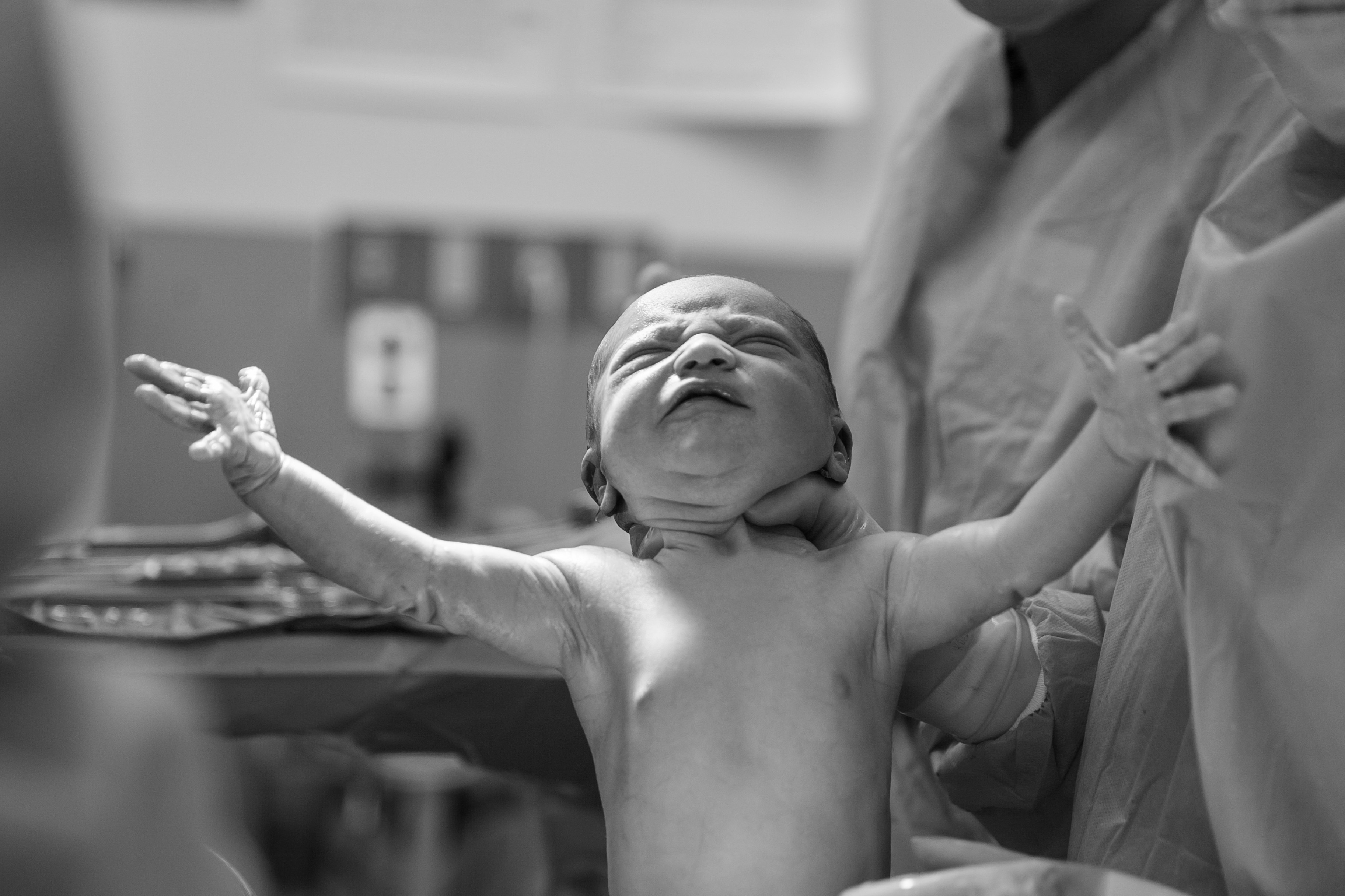 Pregnant Woman Is About To Give Birth, Gets A Nasty Surprise From Her Boyfriend Pregnant Woman Is About To Give Birth, Gets A Nasty Surprise From Her Boyfriend