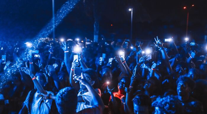 “How Popular Is Your Music Taste?”: Vote Through These 20 ‘This Or That’ Questions “How Popular Is Your Music Taste?”: Vote Through These 20 ‘This Or That’ Questions