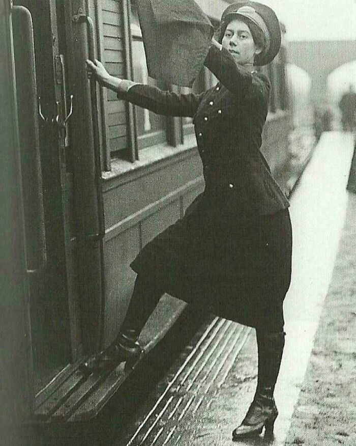 61 Historical Photos That Remind Us Of The Days We Will Never Be Able To Experience (New Pics) 61 Historical Photos That Remind Us Of The Days We Will Never Be Able To Experience (New Pics)