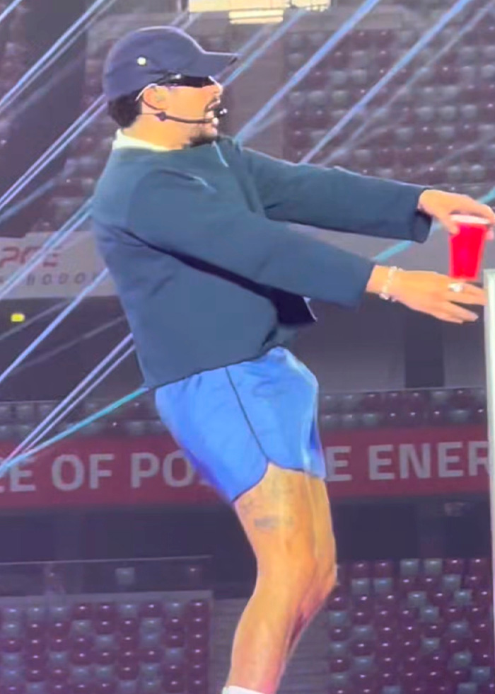 “I Got Pregnant Just Watching”: Fans Lose It Over Bad Bunny’s Steamy Dance Move “I Got Pregnant Just Watching”: Fans Lose It Over Bad Bunny’s Steamy Dance Move